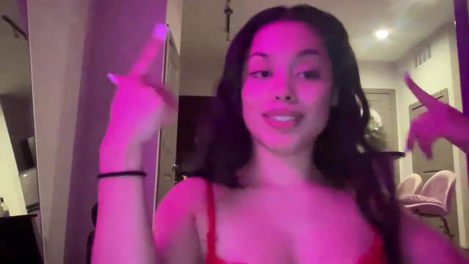Gallery image thumbnail from Amaya_Flores's myfreecams stream on, 12/02/2022, 08:13 image 7 of 20