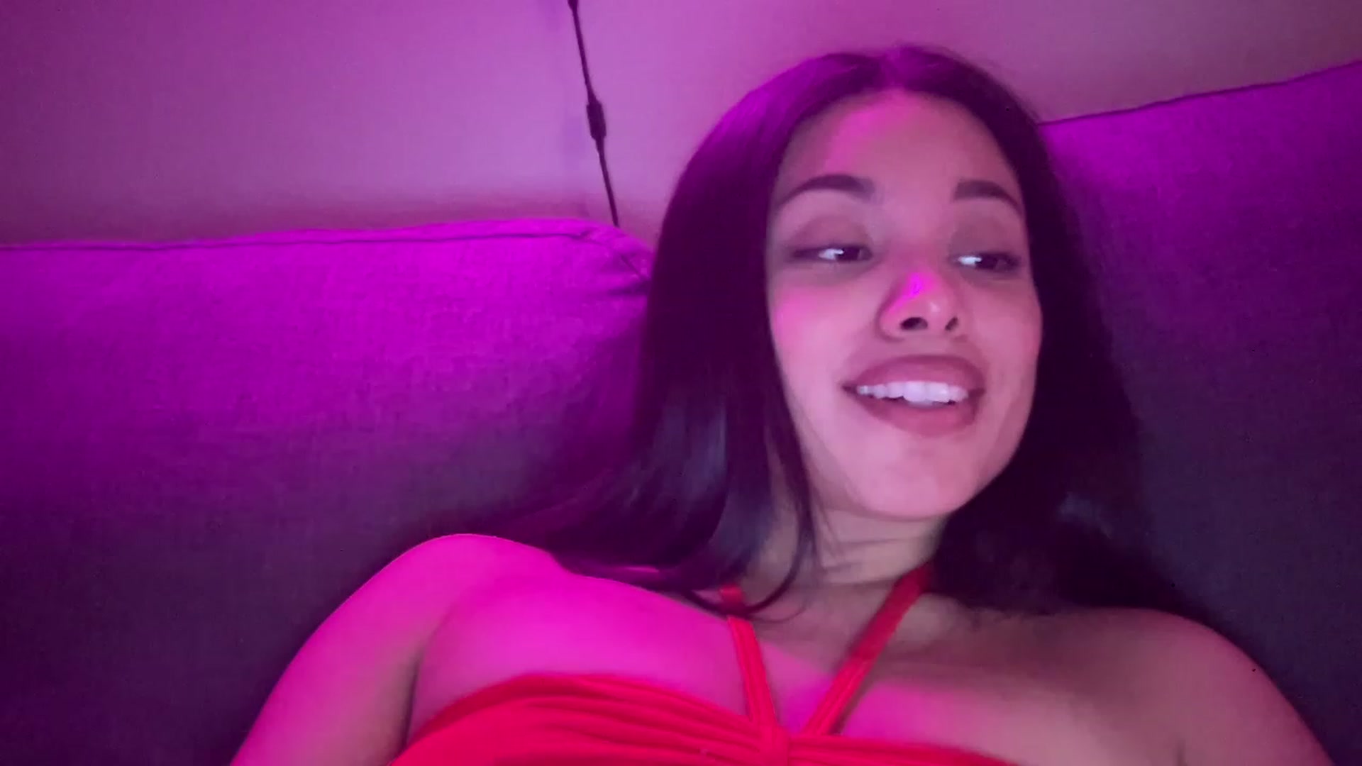 Gallery image thumbnail from Amaya_Flores's myfreecams stream on, 12/03/2022, 10:42 image 9 of 20