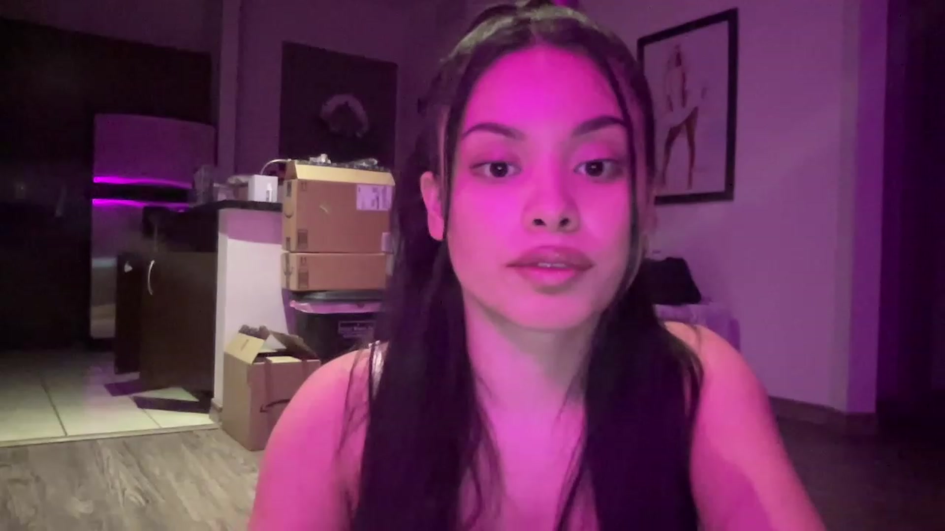 Gallery image thumbnail from Amaya_Flores's myfreecams stream on, 12/23/2022, 07:56 image 20 of 20