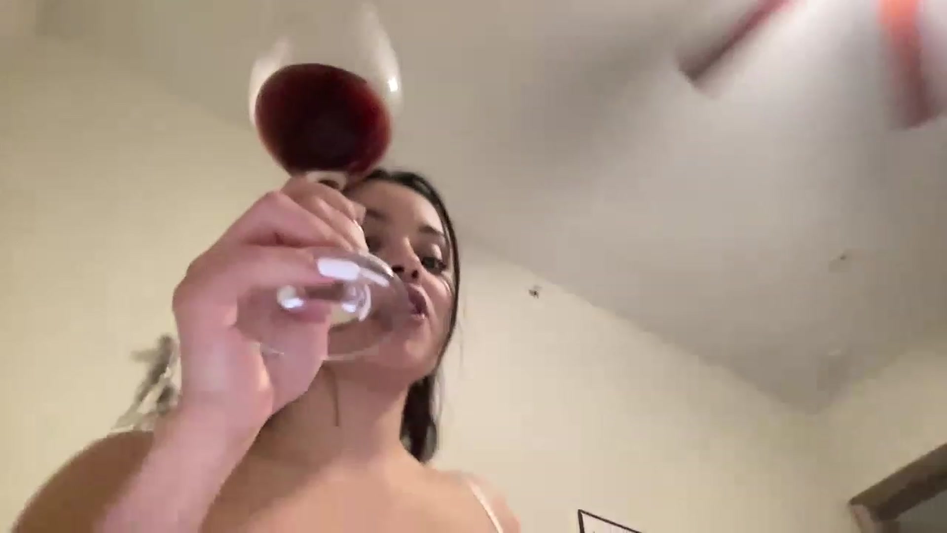 Gallery image thumbnail from Amaya_Flores's myfreecams stream on, 12/23/2022, 11:46 image 7 of 20