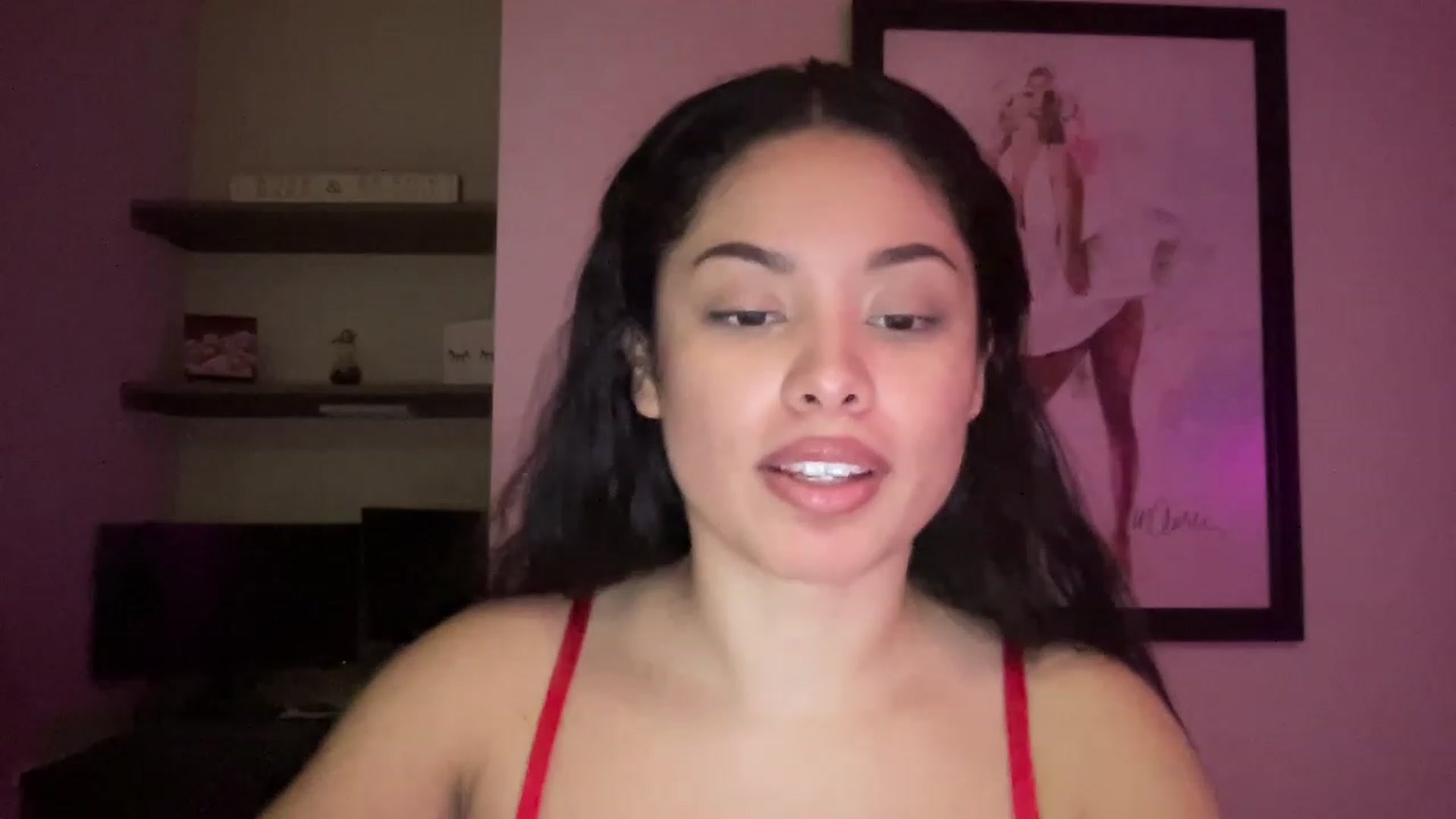 Gallery image thumbnail from Amaya_Flores's myfreecams stream on, 12/25/2022, 12:39 image 9 of 20