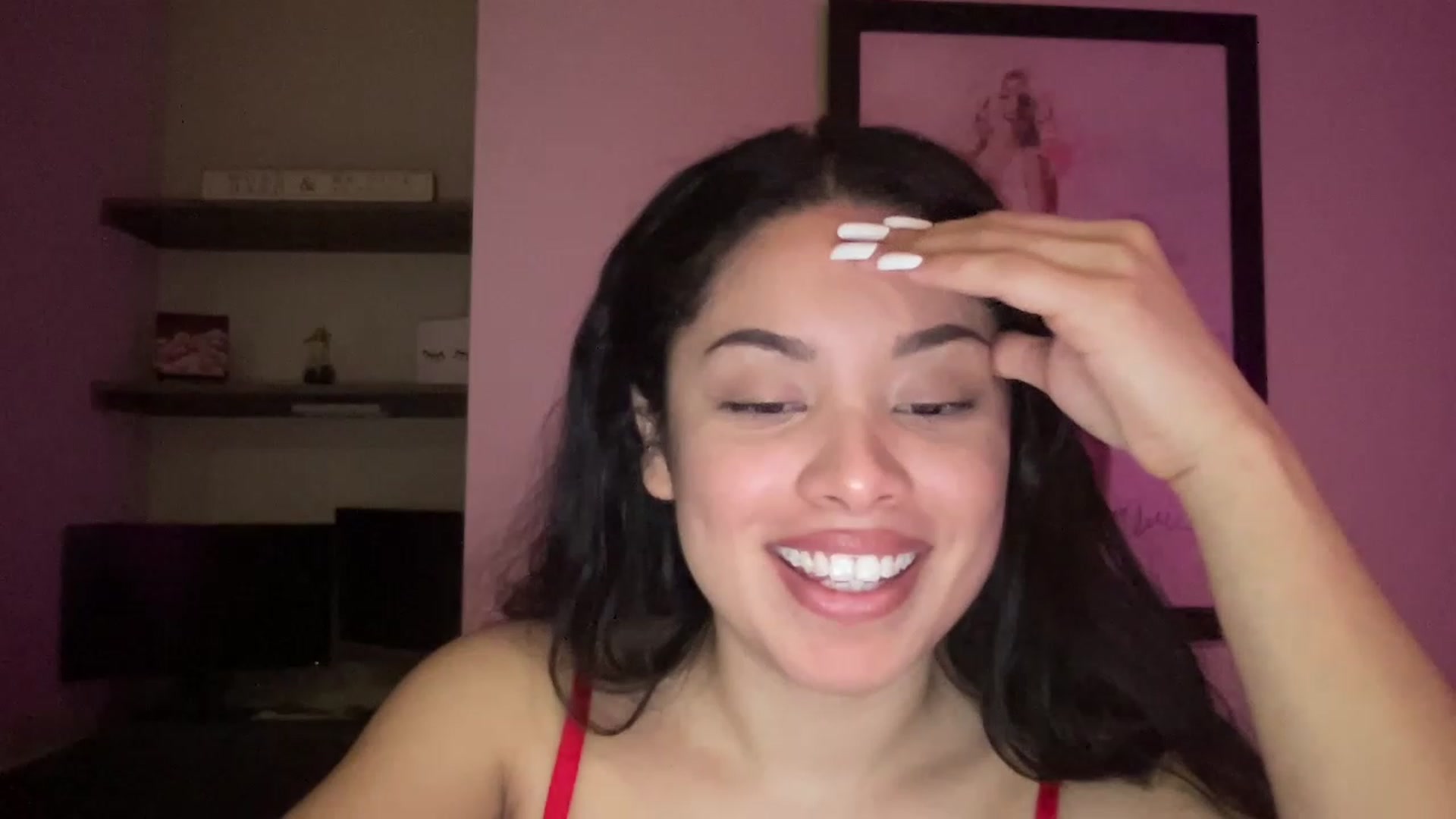 Gallery image thumbnail from Amaya_Flores's myfreecams stream on, 12/25/2022, 12:39 image 20 of 20