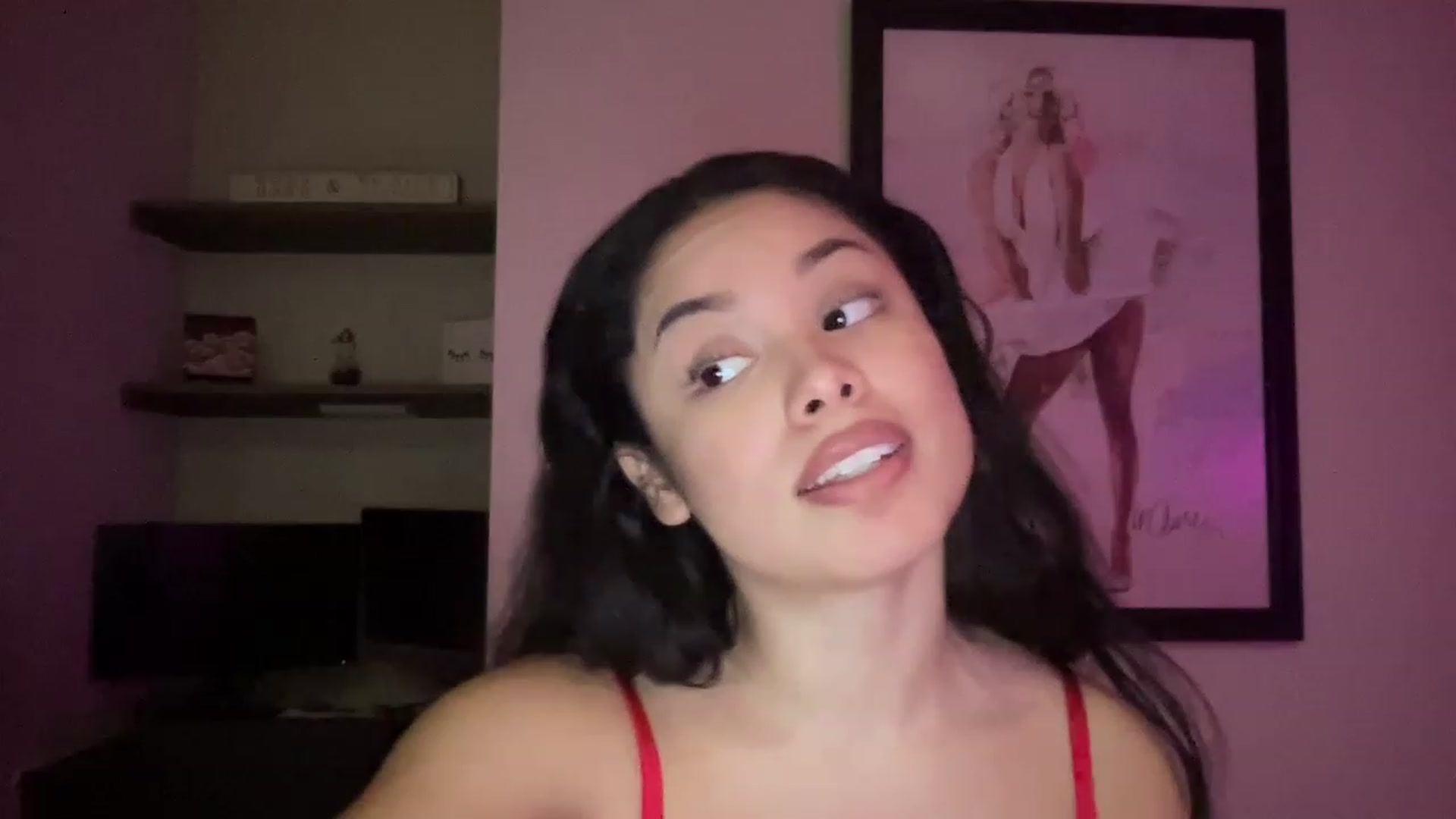 Gallery image thumbnail from Amaya_Flores's myfreecams stream on, 12/25/2022, 12:39 image 13 of 20