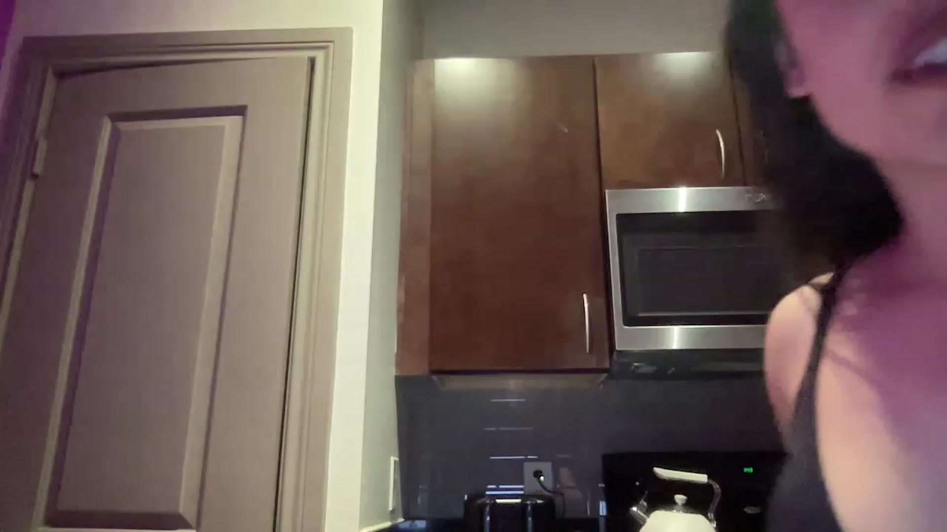 Gallery image thumbnail from Amaya_Flores's myfreecams stream on, 12/30/2022, 09:02 image 3 of 20