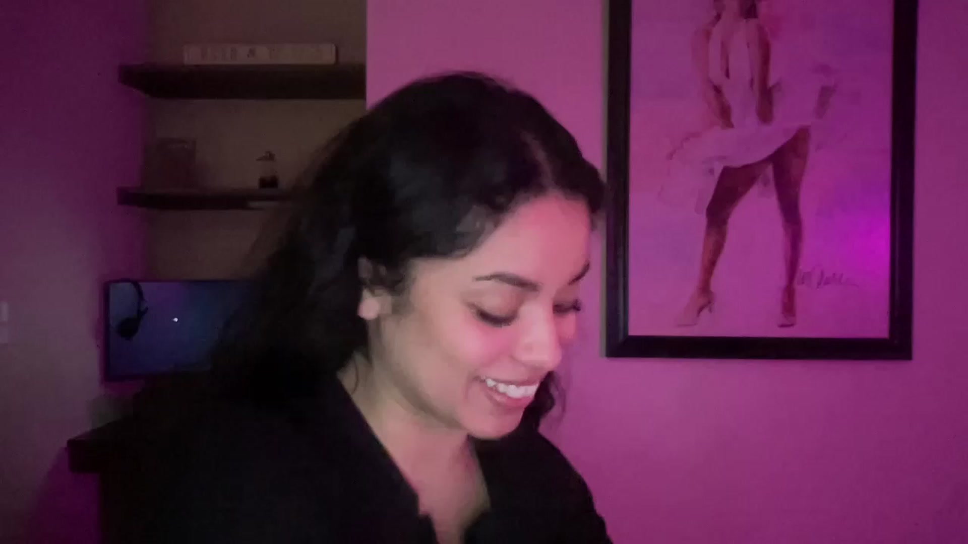 Gallery image thumbnail from Amaya_Flores's myfreecams stream on, 01/06/2023, 05:40 image 19 of 20