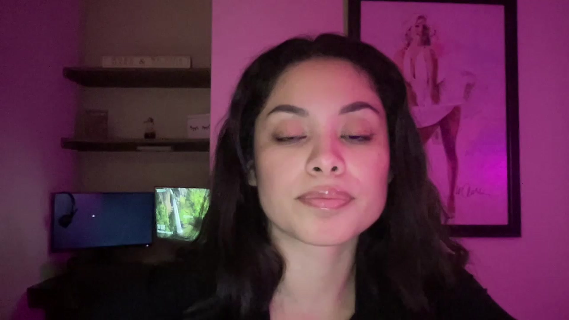 Gallery image thumbnail from Amaya_Flores's myfreecams stream on, 01/06/2023, 05:40 image 9 of 20
