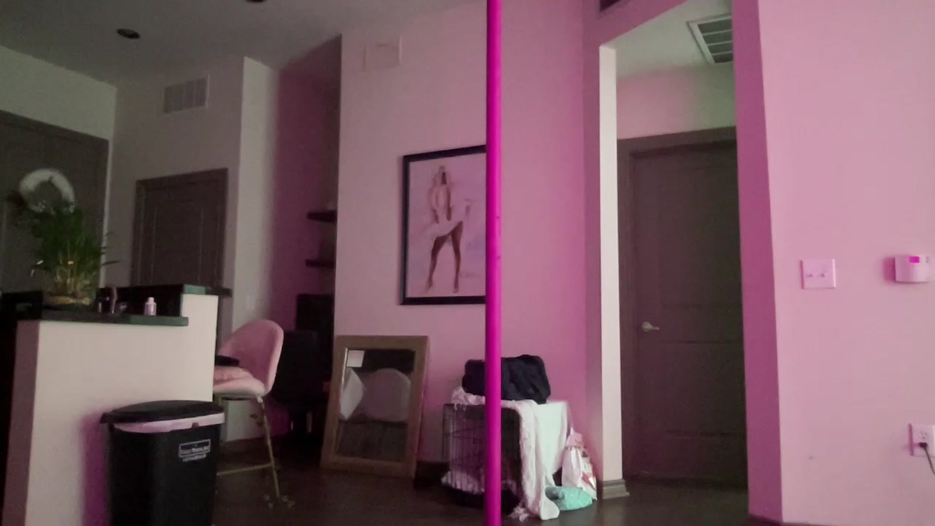 Gallery image thumbnail from Amaya_Flores's myfreecams stream on, 01/15/2023, 21:26 image 2 of 20
