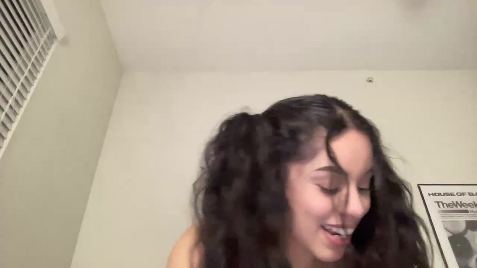 Gallery image thumbnail from Amaya_Flores's myfreecams stream on, 02/17/2023, 12:09 image 1 of 20