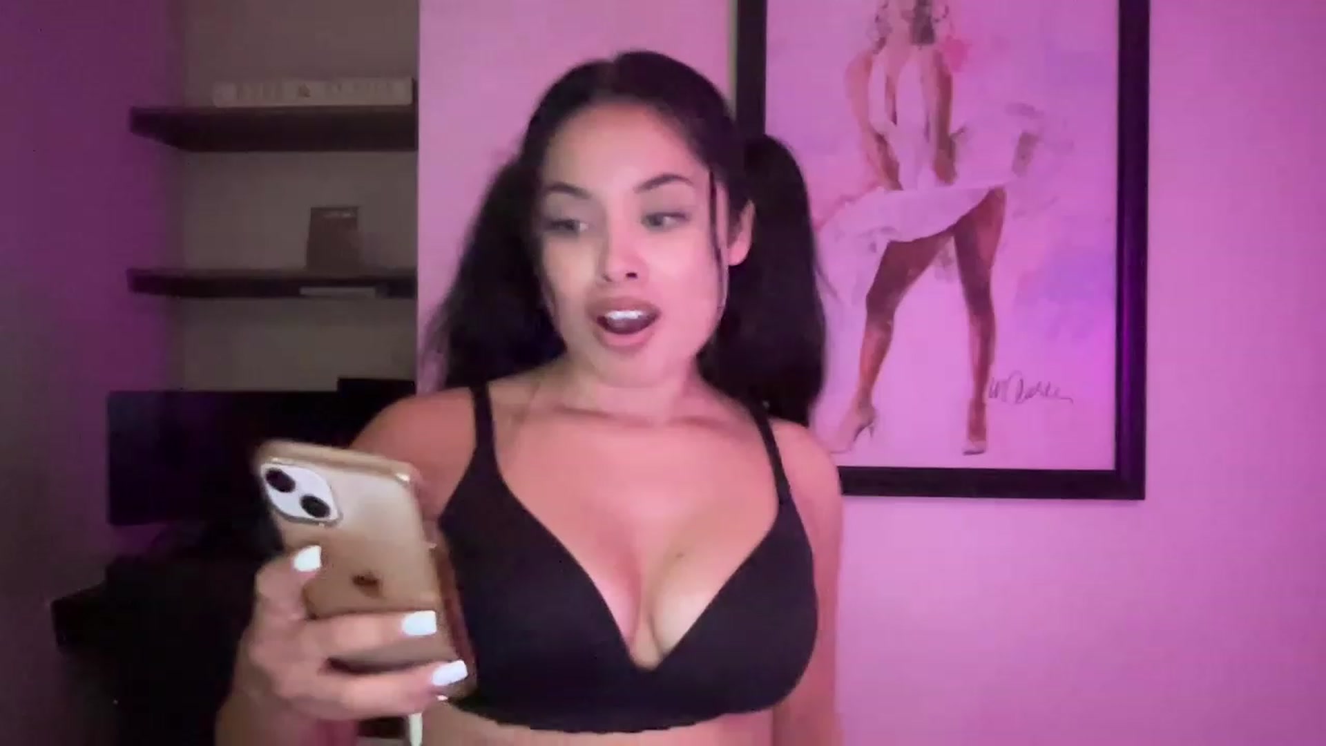Gallery image thumbnail from Amaya_Flores's myfreecams stream on, 03/29/2023, 22:12 image 2 of 20