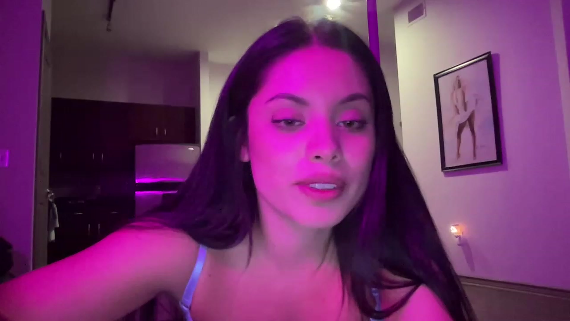 Gallery image thumbnail from Amaya_Flores's myfreecams stream on, 04/12/2023, 08:53 image 15 of 20