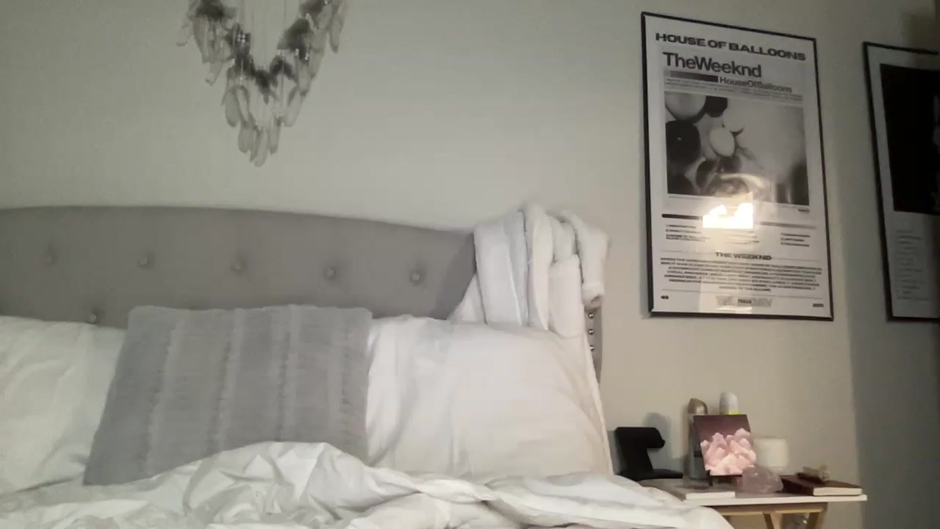 Gallery image thumbnail from Amaya_Flores's myfreecams stream on, 05/02/2023, 06:39 image 4 of 20