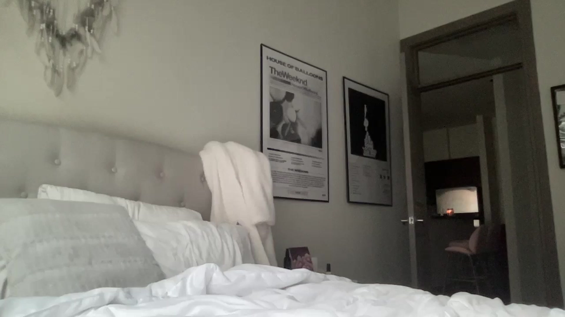 Gallery image thumbnail from Amaya_Flores's myfreecams stream on, 09/01/2023, 23:48 image 14 of 20