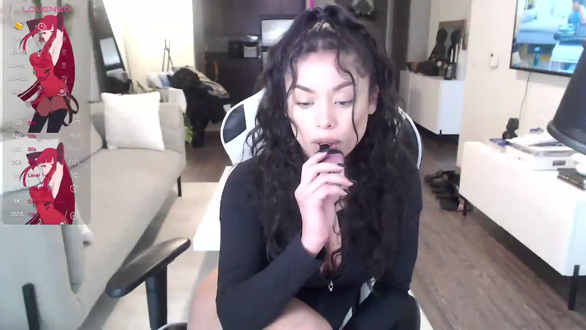 Gallery image thumbnail from Amaya_Flores's myfreecams stream on, 11/08/2023, 19:25 image 19 of 20