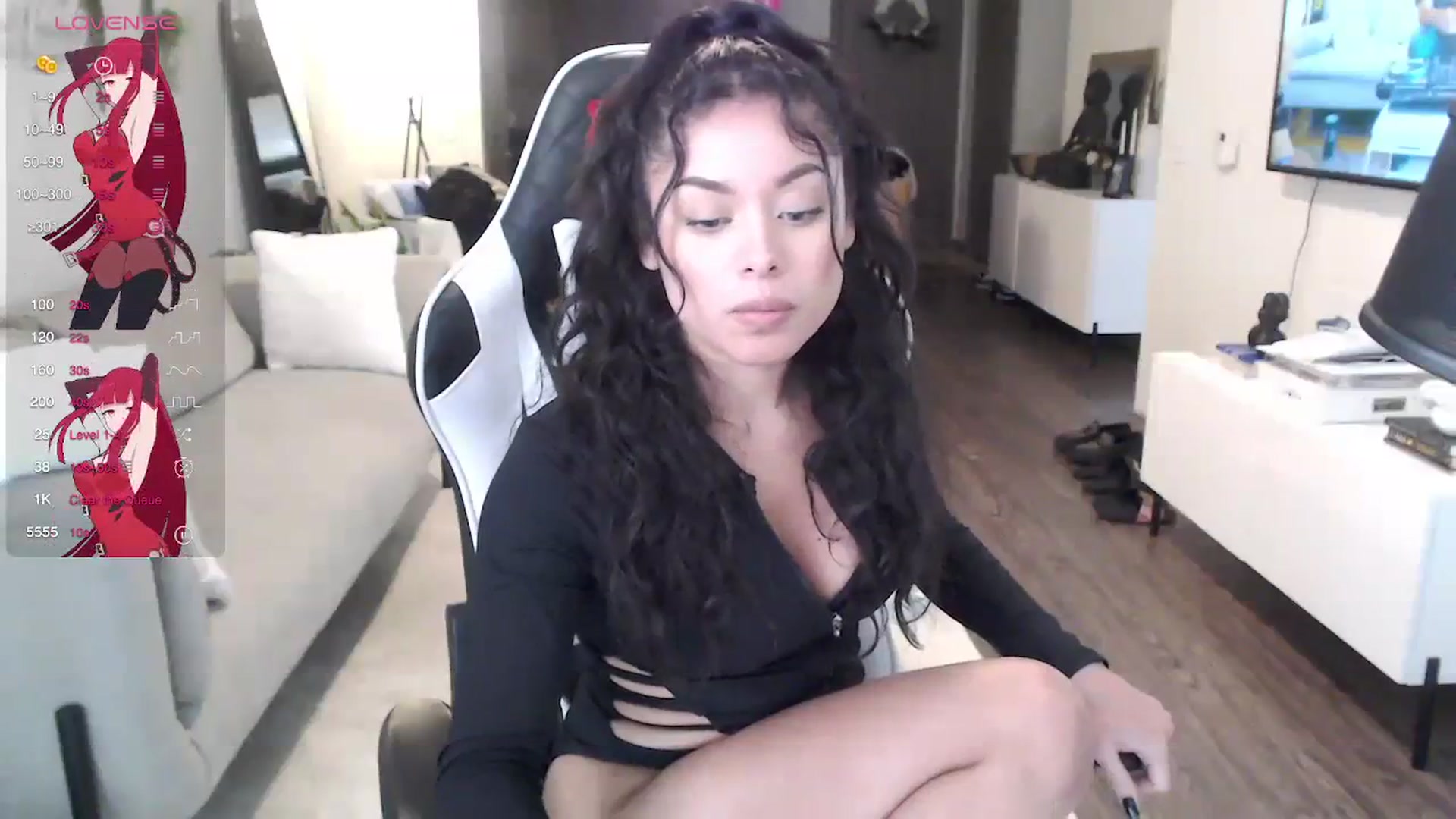 Gallery image thumbnail from Amaya_Flores's myfreecams stream on, 11/08/2023, 19:25 image 17 of 20