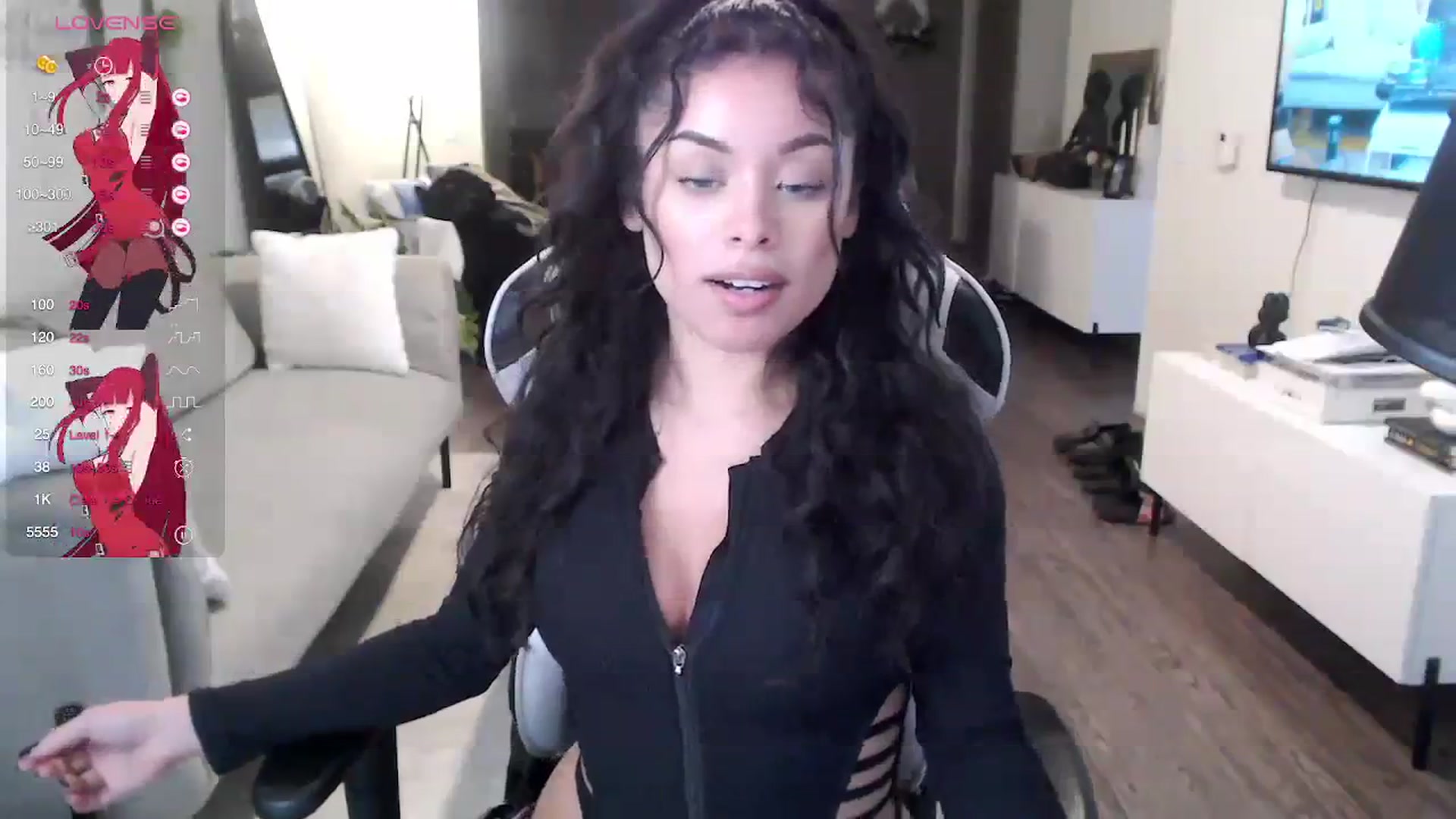 Gallery image thumbnail from Amaya_Flores's myfreecams stream on, 11/08/2023, 19:25 image 15 of 20