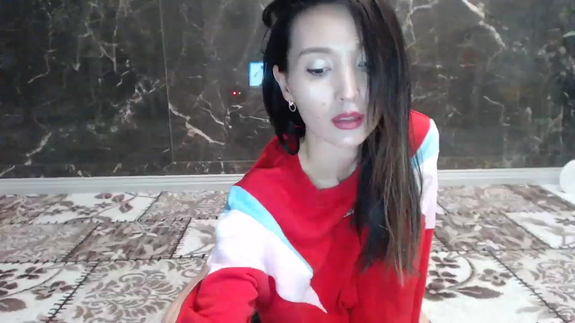 Gallery image thumbnail from AmazinAznLuv's myfreecams stream on, 11/19/2023, 16:23 image 18 of 20