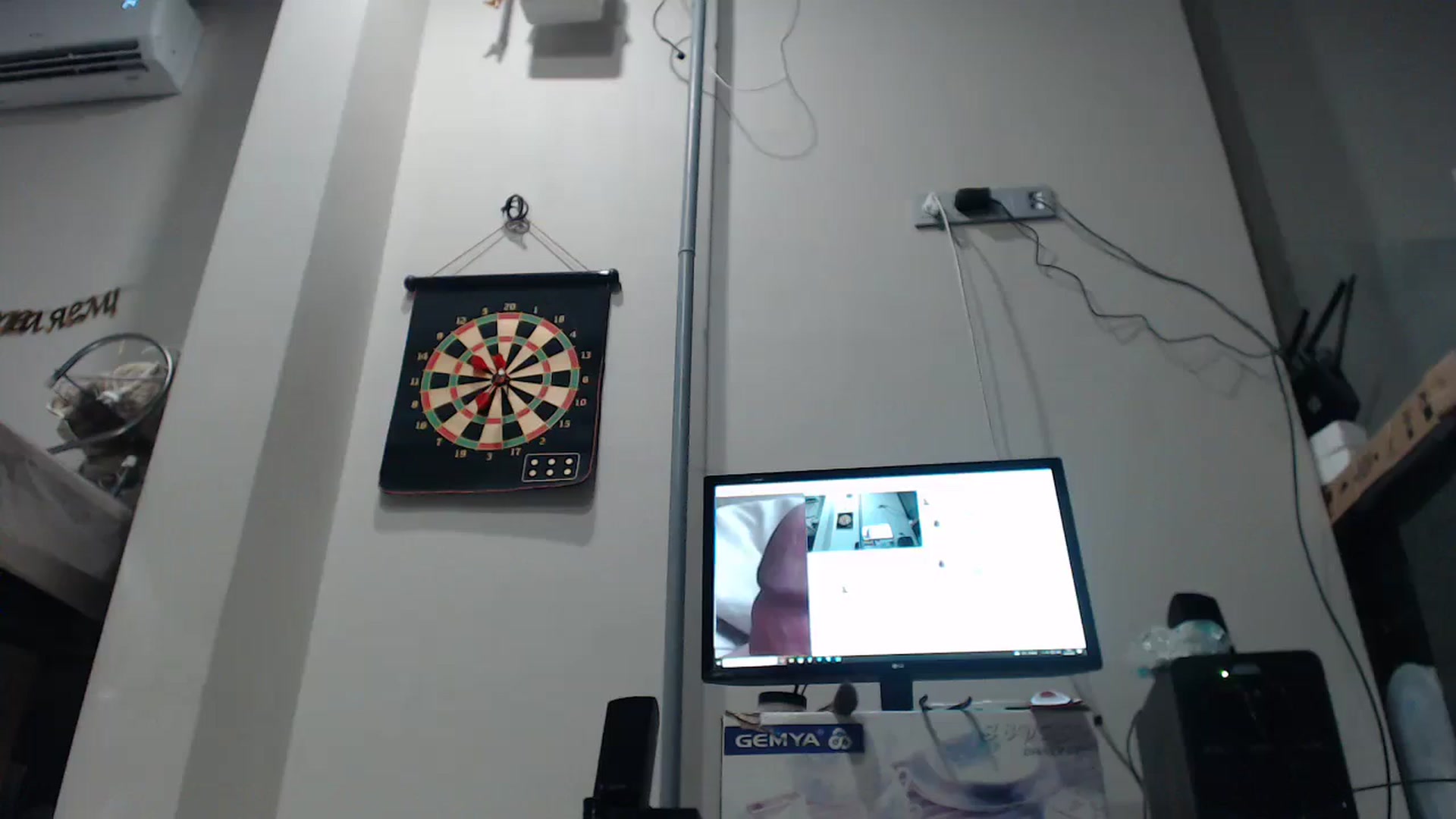 Gallery image thumbnail from AmazinAznLuv's myfreecams stream on, 03/02/2024, 15:58 image 7 of 20