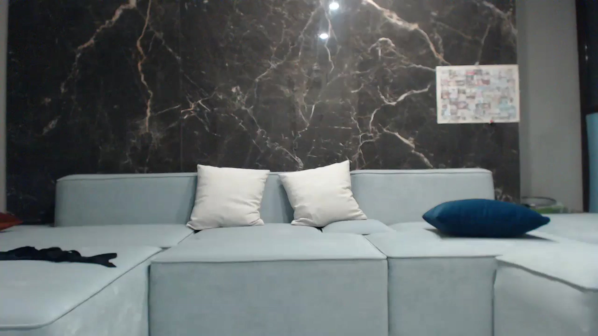 Gallery image thumbnail from AmazinAznLuv's myfreecams stream on, 03/27/2024, 18:43 image 2 of 20