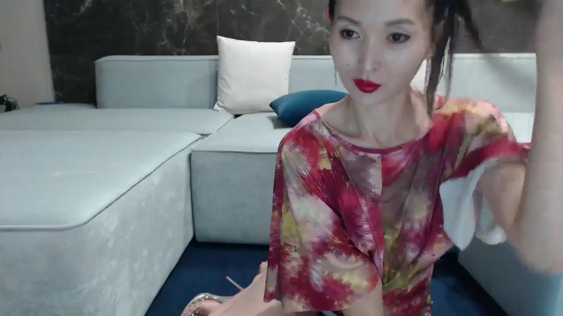 Gallery image thumbnail from AmazinAznLuv's myfreecams stream on, 06/14/2024, 18:32 image 14 of 20