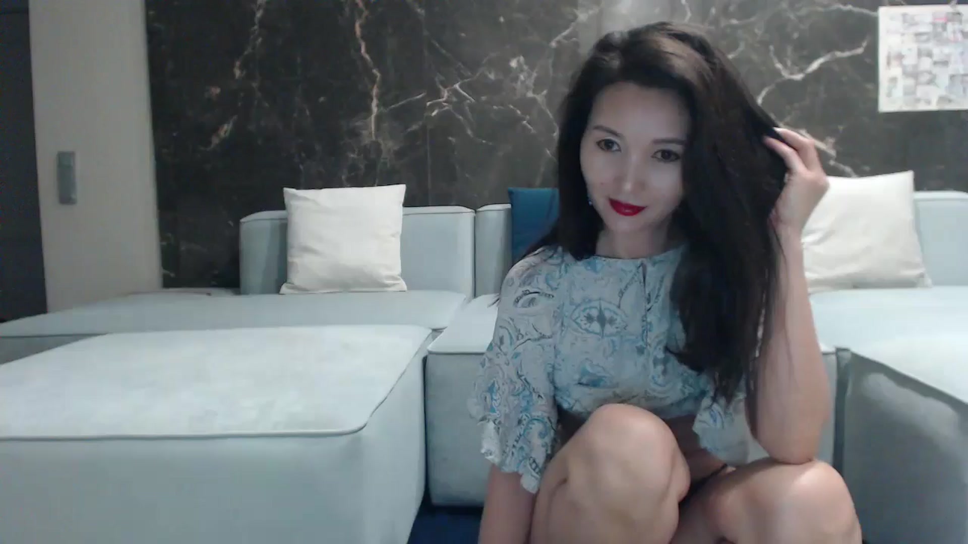 Gallery image thumbnail from AmazinAznLuv's myfreecams stream on, 08/17/2024, 18:27 image 15 of 20