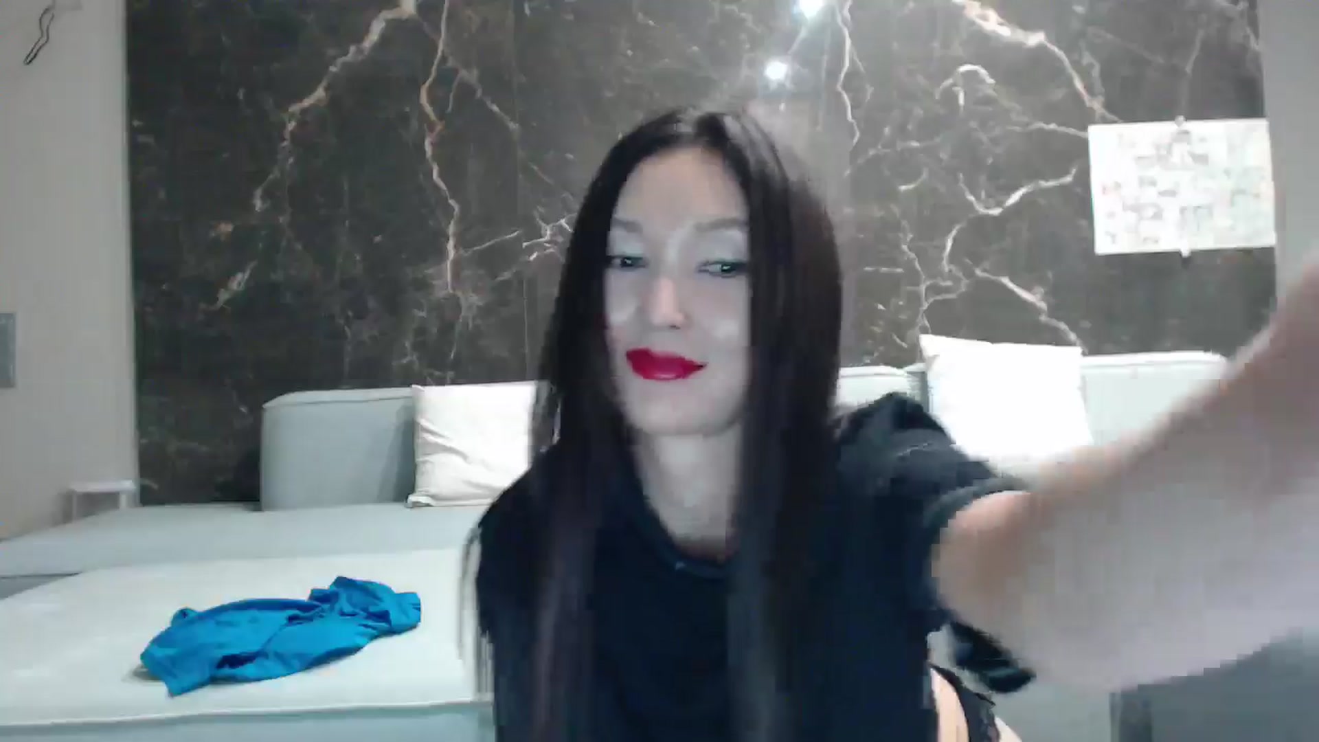 Gallery image thumbnail from AmazinAznLuv's myfreecams stream on, 11/23/2024, 20:25 image 14 of 20