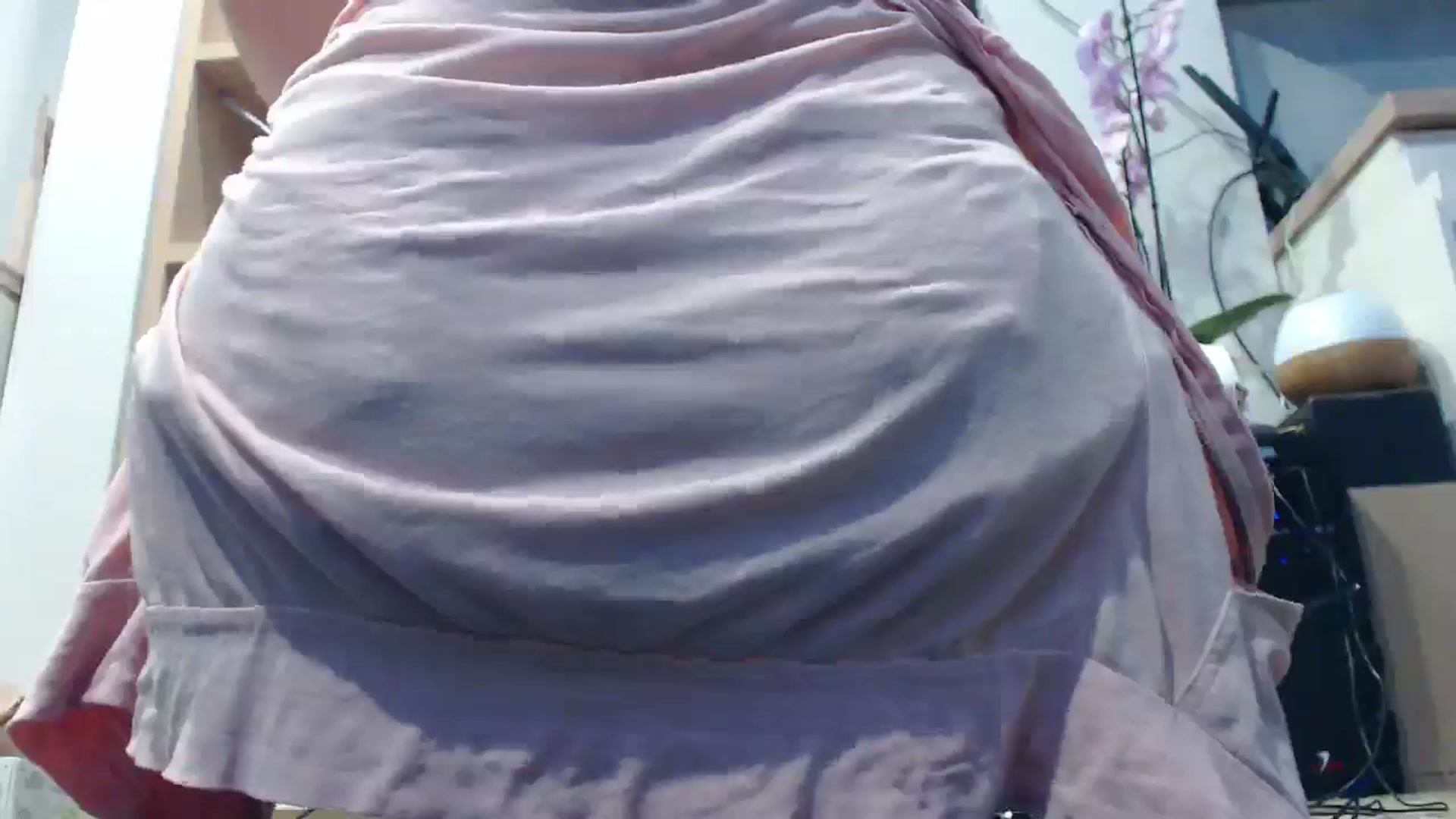 Gallery image thumbnail from AmazinAznLuv's myfreecams stream on, 03/11/2025, 20:38 image 12 of 20