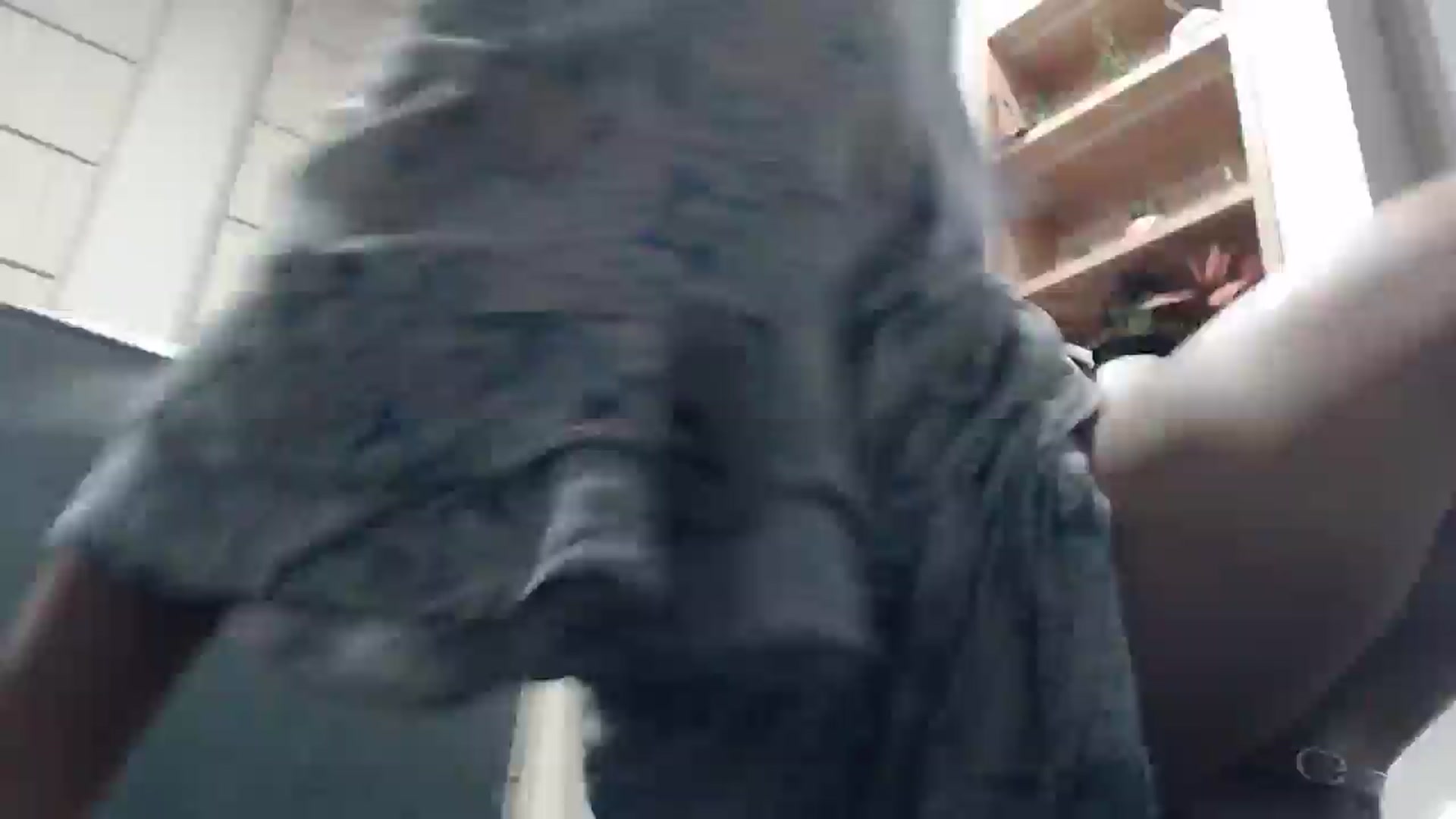 Gallery image thumbnail from AmazinAznLuv's myfreecams stream on, 04/19/2025, 20:53 image 10 of 20