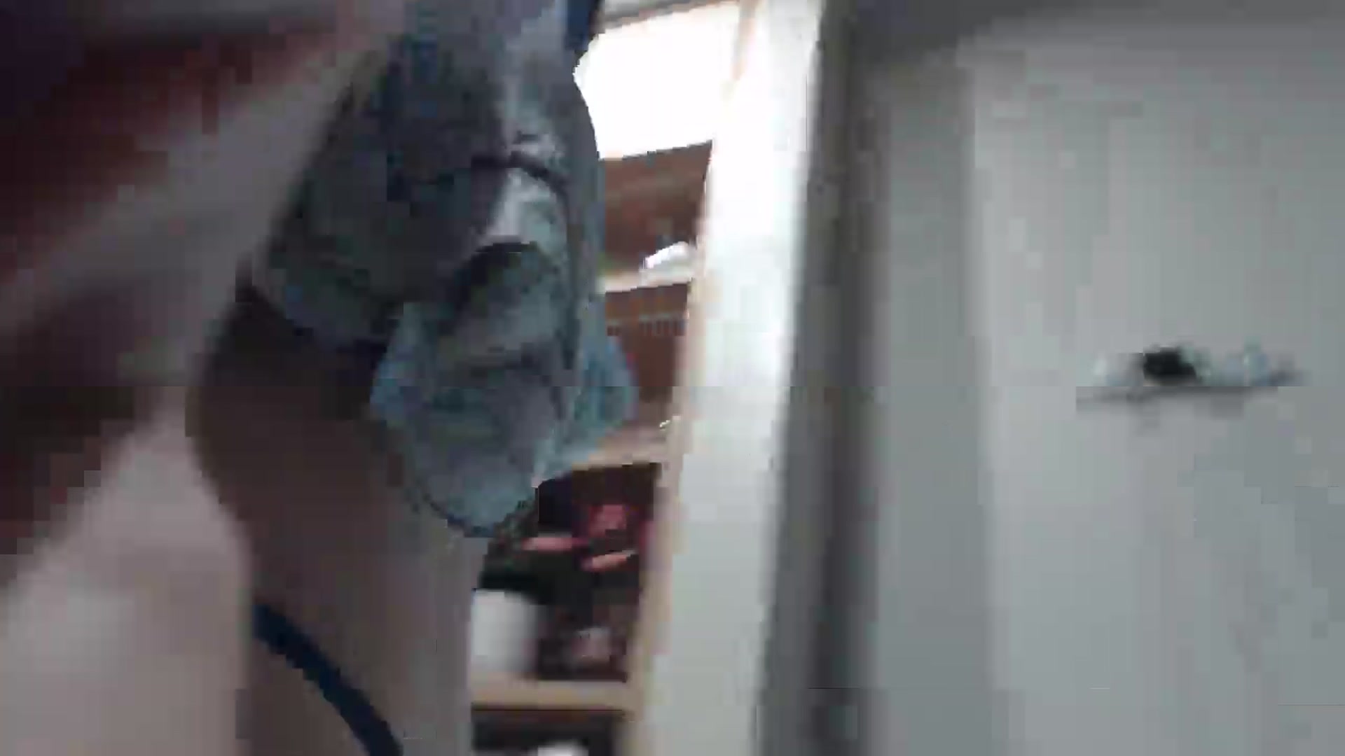 Gallery image thumbnail from AmazinAznLuv's myfreecams stream on, 04/20/2025, 21:07 image 20 of 20