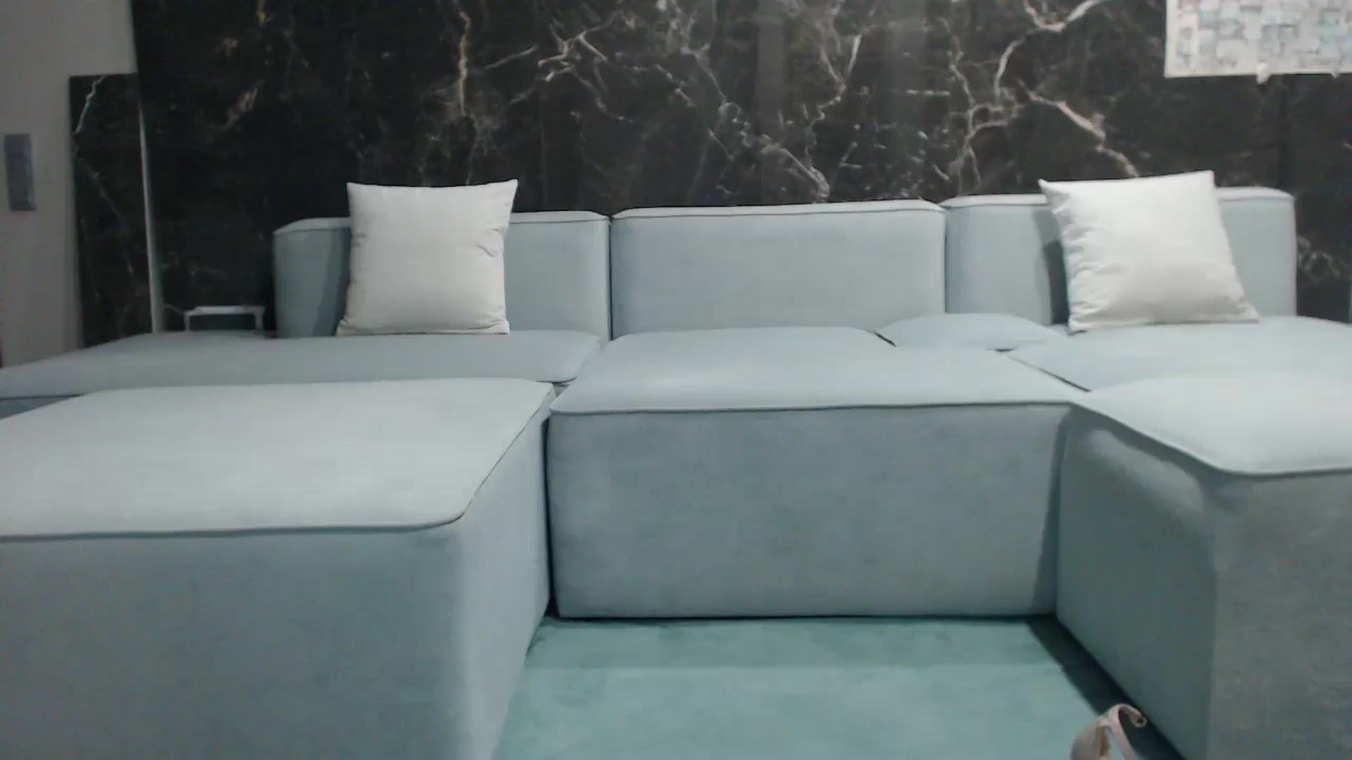 Gallery image thumbnail from AmazinAznLuv's myfreecams stream on, 06/09/2025, 18:41 image 4 of 20