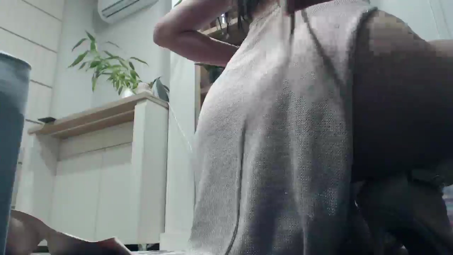 Gallery image thumbnail from AmazinAznLuv's myfreecams stream on, 07/19/2025, 18:29 image 6 of 20