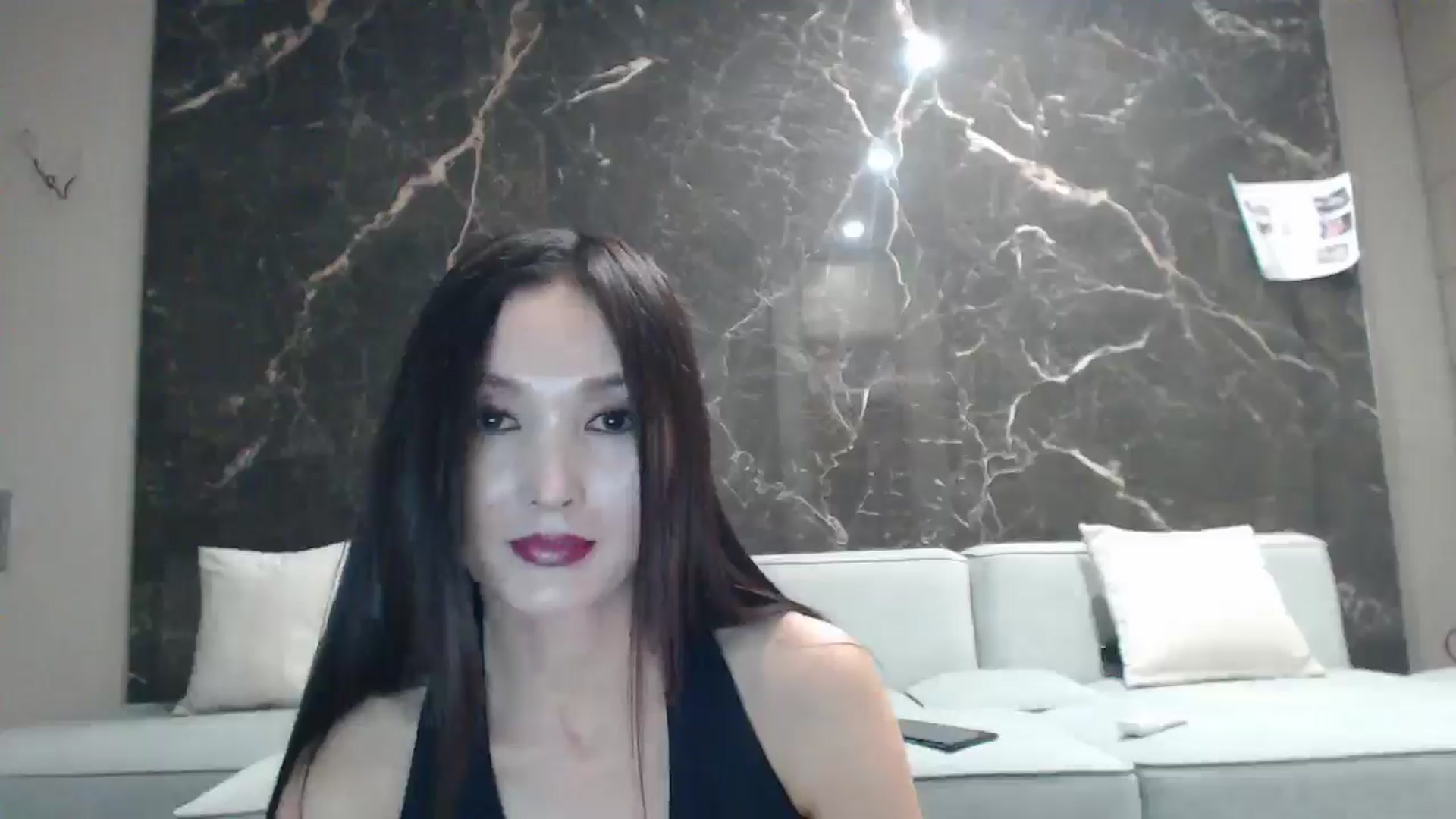 Gallery image thumbnail from AmazinAznLuv's myfreecams stream on, 12/07/2025, 16:44 image 10 of 20