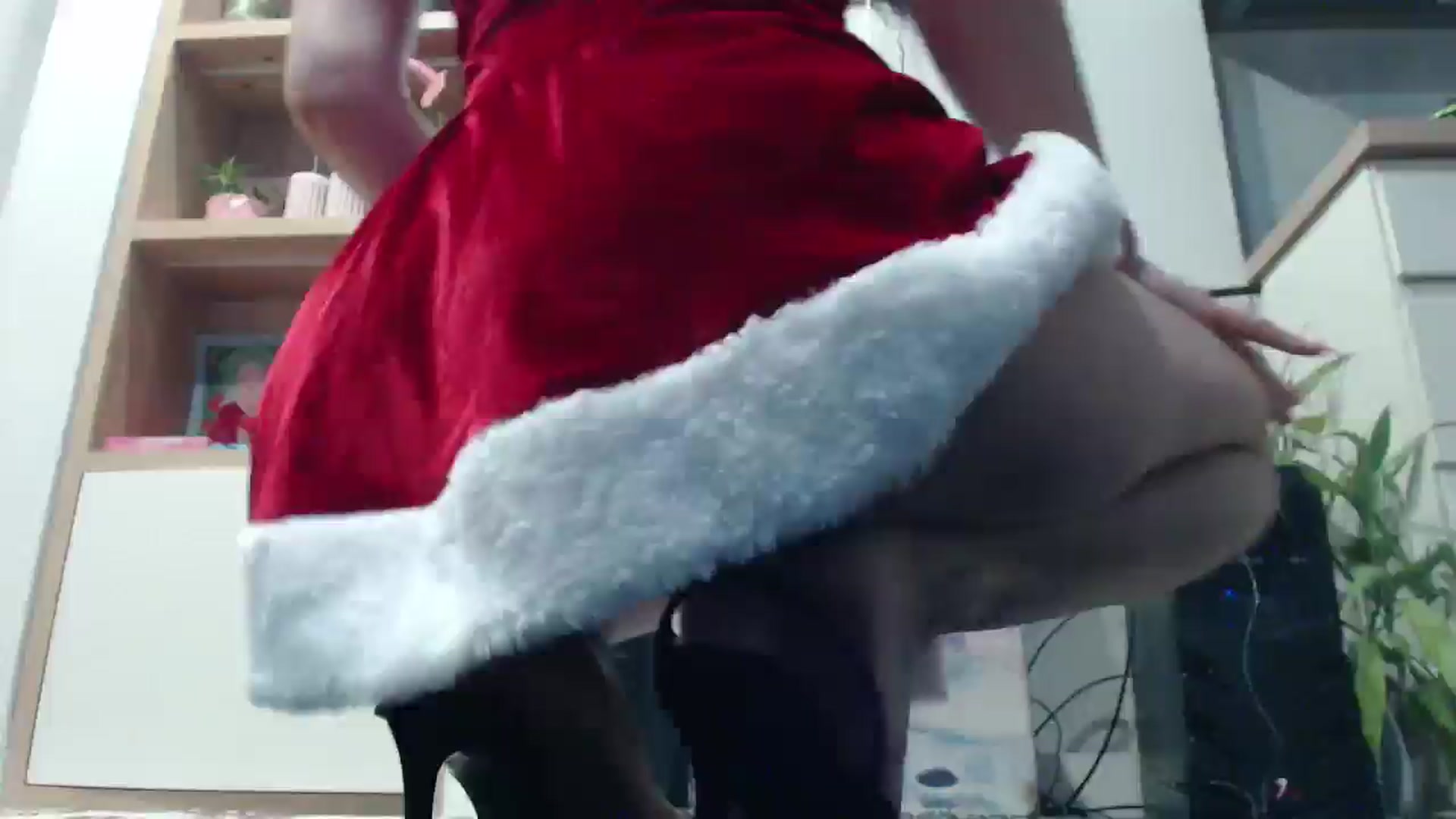 Gallery image thumbnail from AmazinAznLuv's myfreecams stream on, 01/04/2026, 16:08 image 13 of 20