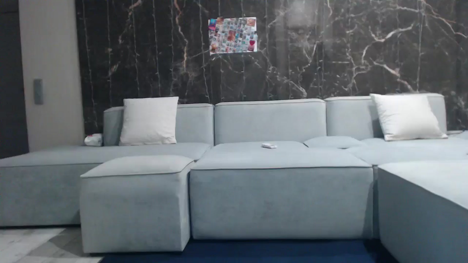 Gallery image thumbnail from AmazinAznLuv's myfreecams stream on, 02/19/2026, 18:22 image 1 of 20
