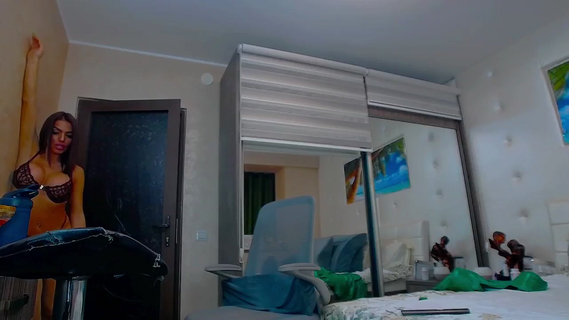 Gallery image thumbnail from AmazingAssOne's myfreecams stream on, 12/31/2024, 22:33 image 5 of 20