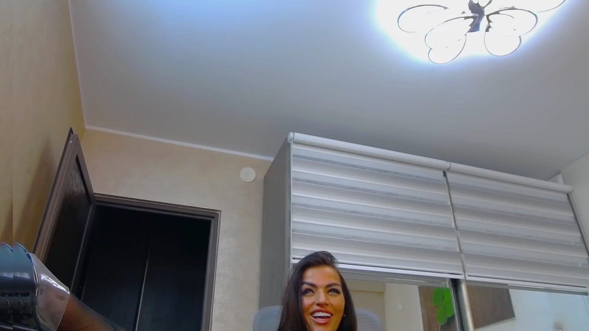 Gallery image thumbnail from AmazingAssOne's myfreecams stream on, 06/15/2025, 19:15 image 18 of 20