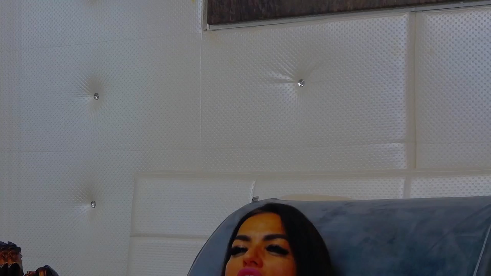 Gallery image thumbnail from AmazingAssOne's myfreecams stream on, 06/20/2025, 23:04 image 19 of 20