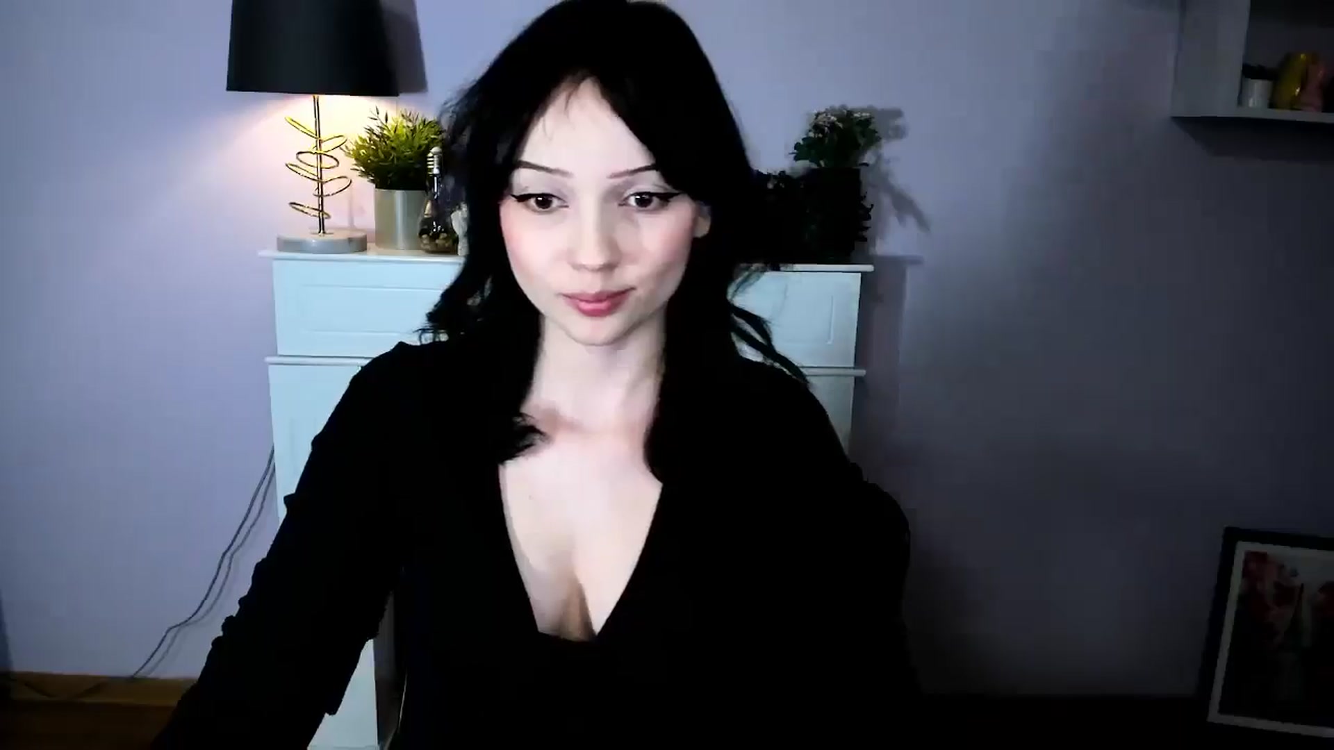 Gallery image thumbnail from AmazingDENISE's myfreecams stream on, 04/21/2026, 24:24 image 17 of 20