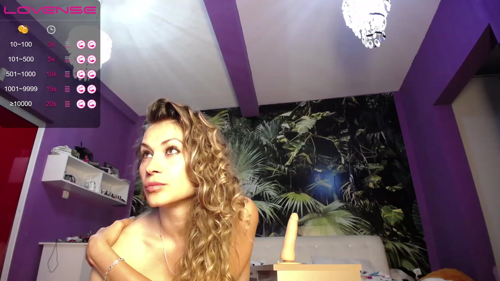 Gallery image thumbnail from AmazingMarry's myfreecams stream on, 11/18/2022, 16:19 image 11 of 20