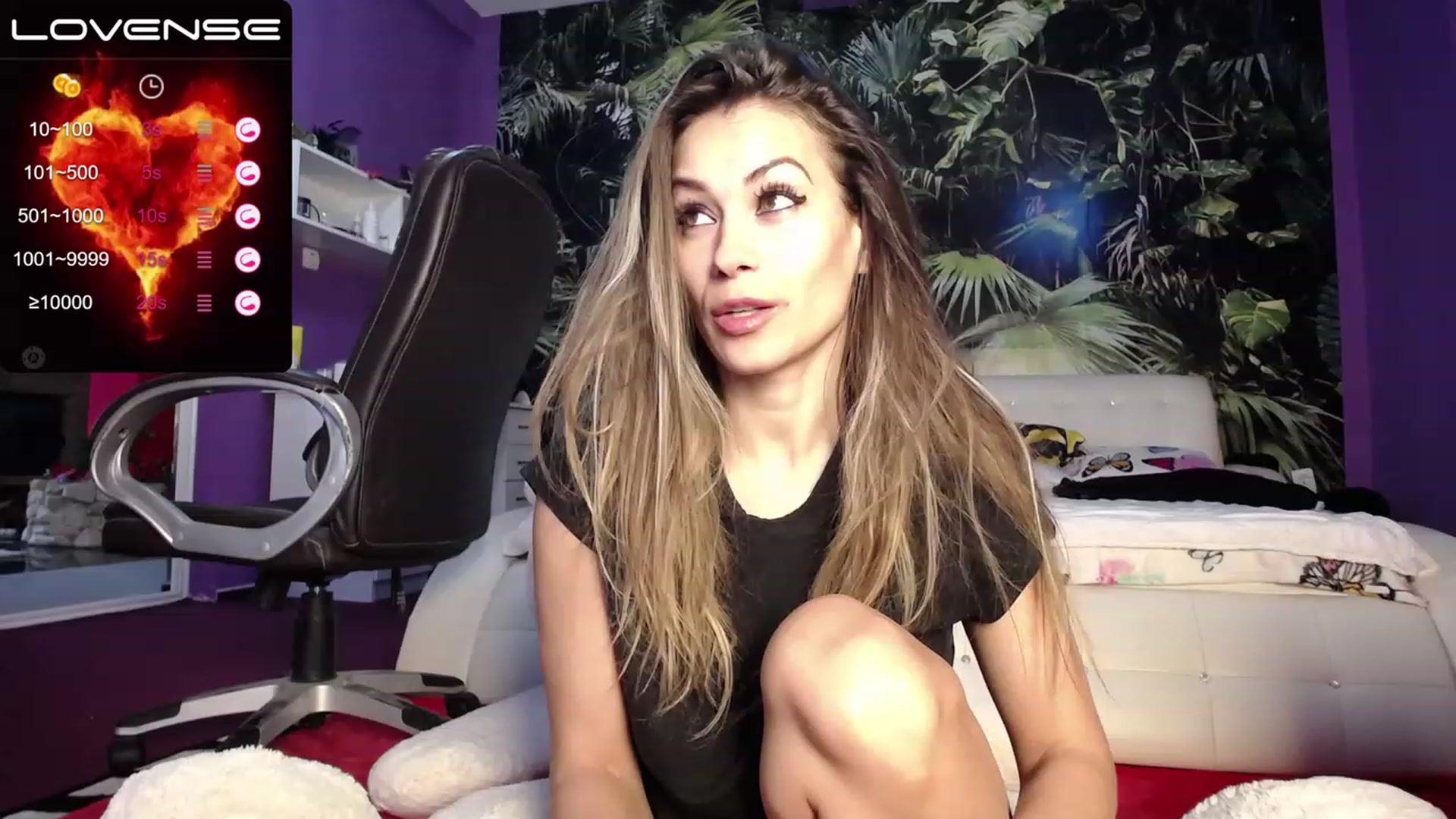 Gallery image thumbnail from AmazingMarry's myfreecams stream on, 01/13/2023, 12:54 image 1 of 20