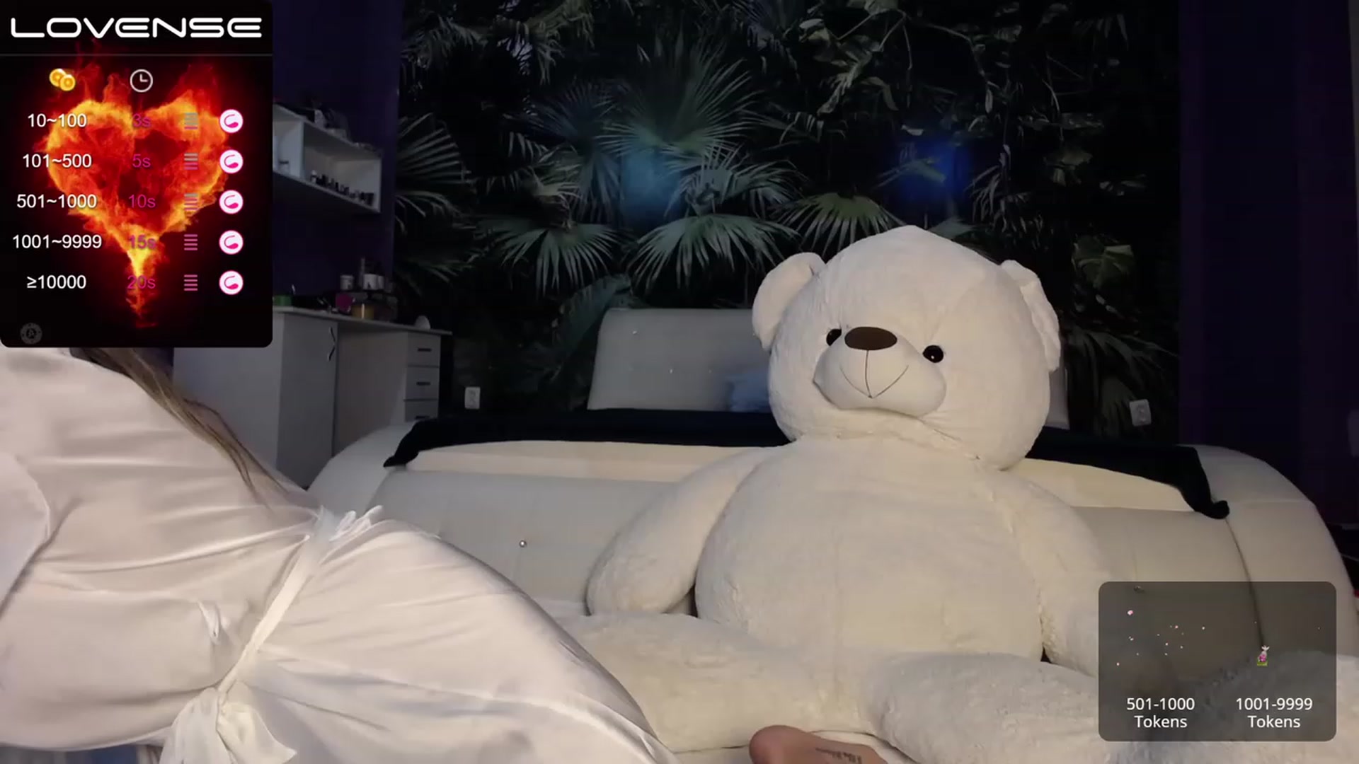 Gallery image thumbnail from AmazingMarry's myfreecams stream on, 01/15/2023, 21:06 image 2 of 20
