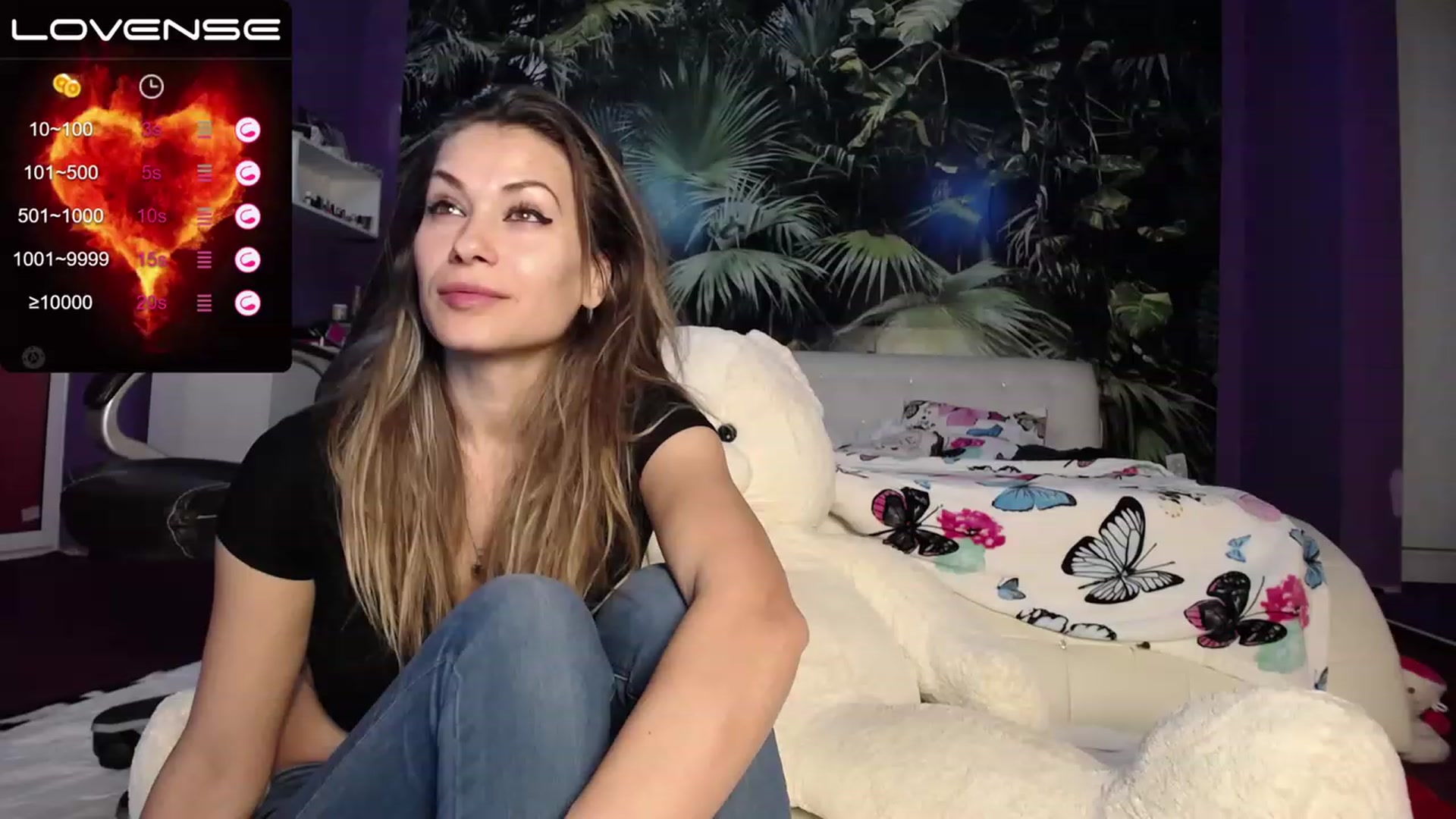 Gallery image thumbnail from AmazingMarry's myfreecams stream on, 01/21/2023, 18:31 image 4 of 20