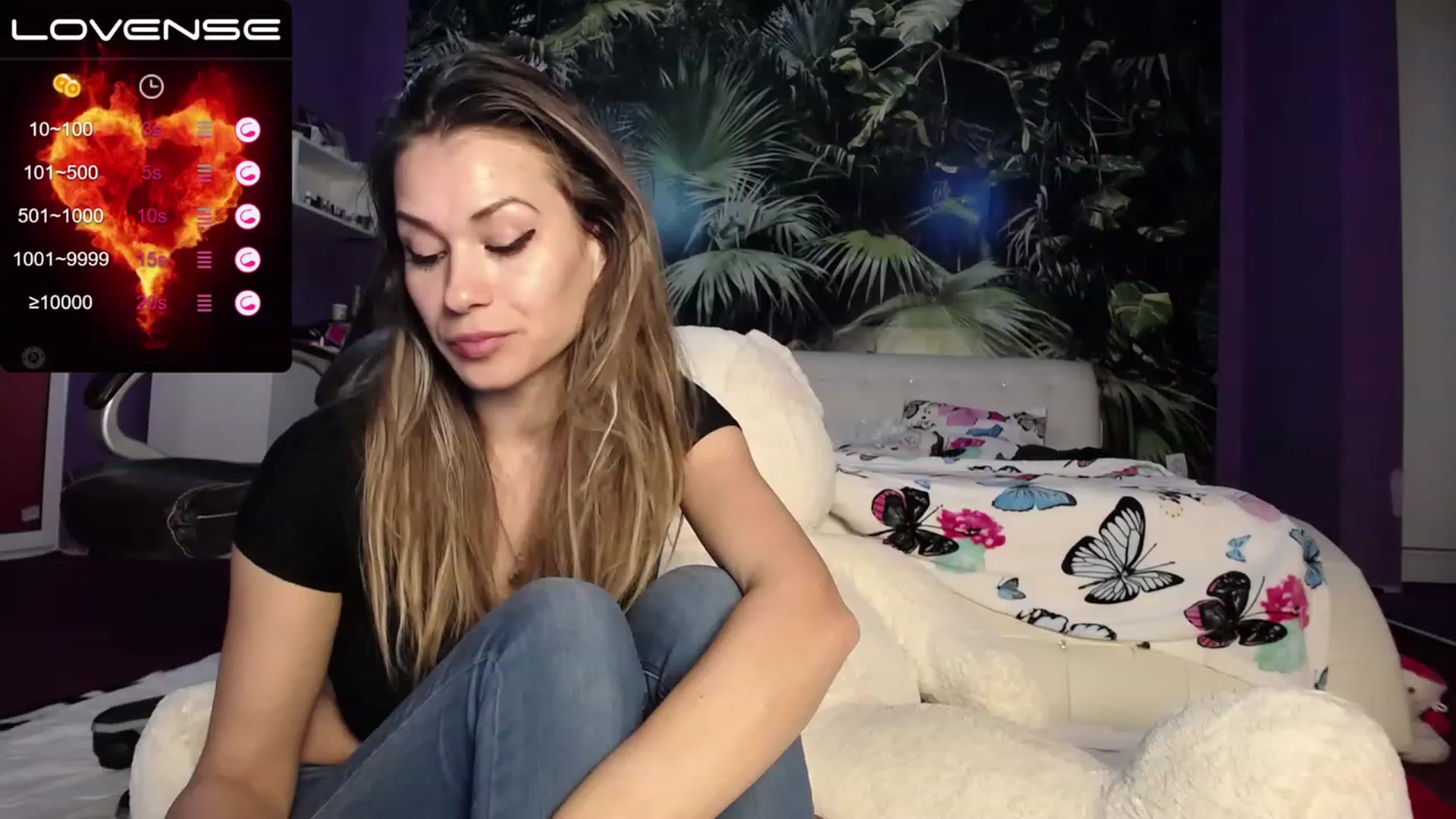 Gallery image thumbnail from AmazingMarry's myfreecams stream on, 01/21/2023, 18:31 image 5 of 20