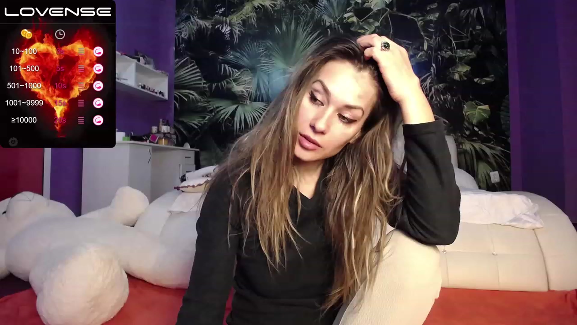 Gallery image thumbnail from AmazingMarry's myfreecams stream on, 02/06/2023, 14:53 image 2 of 20