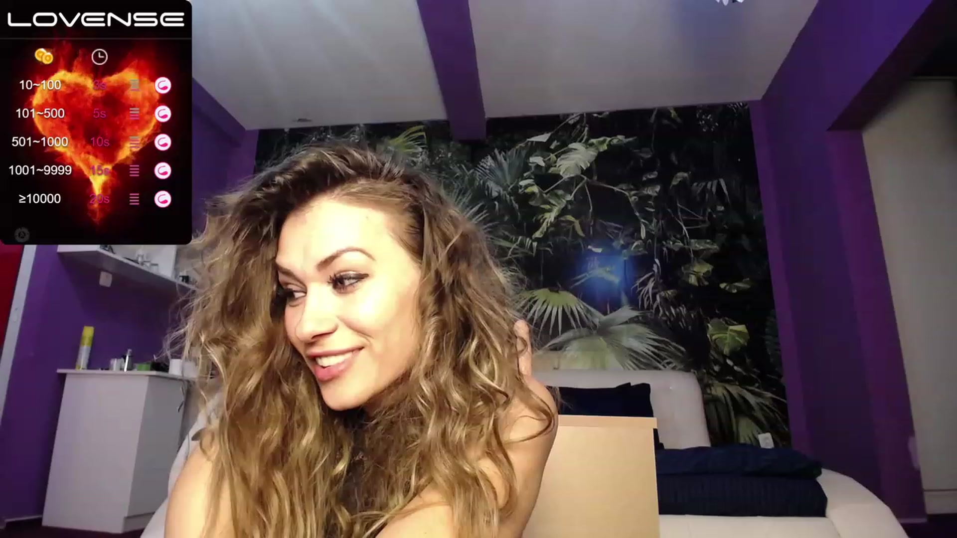 Gallery image thumbnail from AmazingMarry's myfreecams stream on, 02/26/2023, 08:57 image 19 of 20