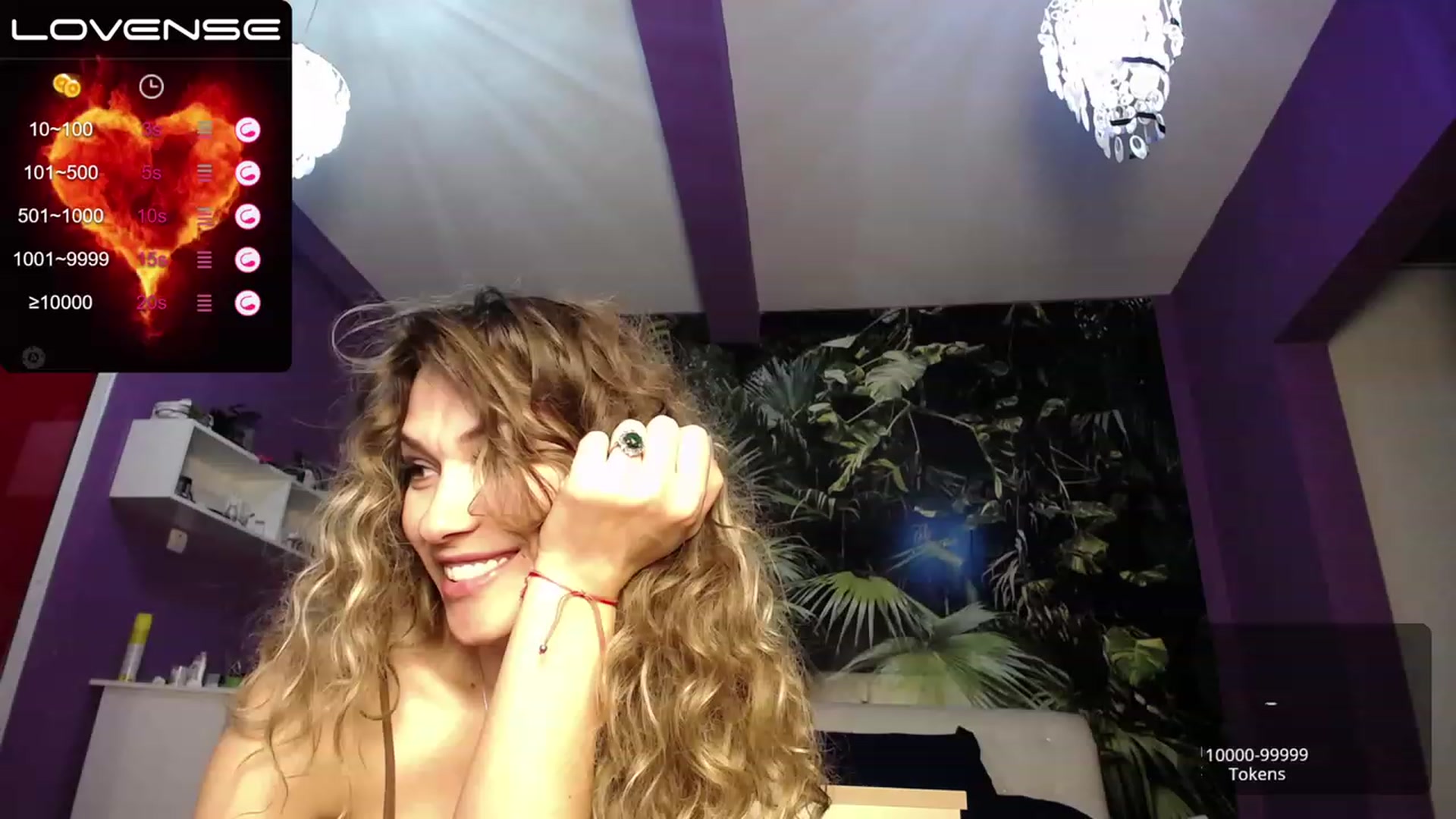Gallery image thumbnail from AmazingMarry's myfreecams stream on, 03/07/2023, 20:05 image 14 of 20