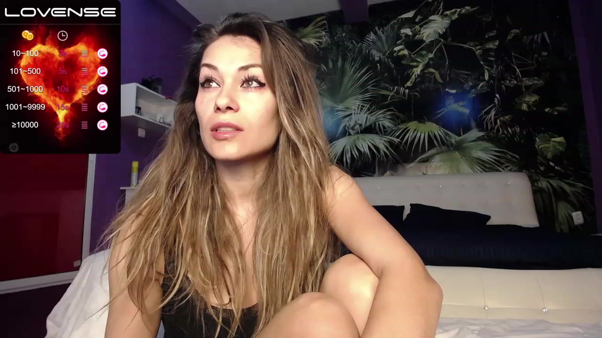 Gallery image thumbnail from AmazingMarry's myfreecams stream on, 03/23/2023, 17:47 image 2 of 20