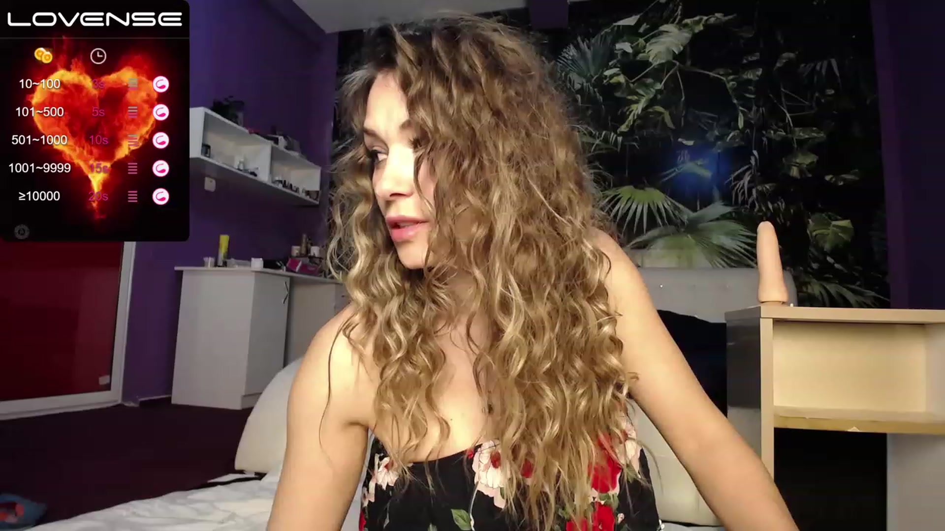 Gallery image thumbnail from AmazingMarry's myfreecams stream on, 03/25/2023, 21:26 image 20 of 20