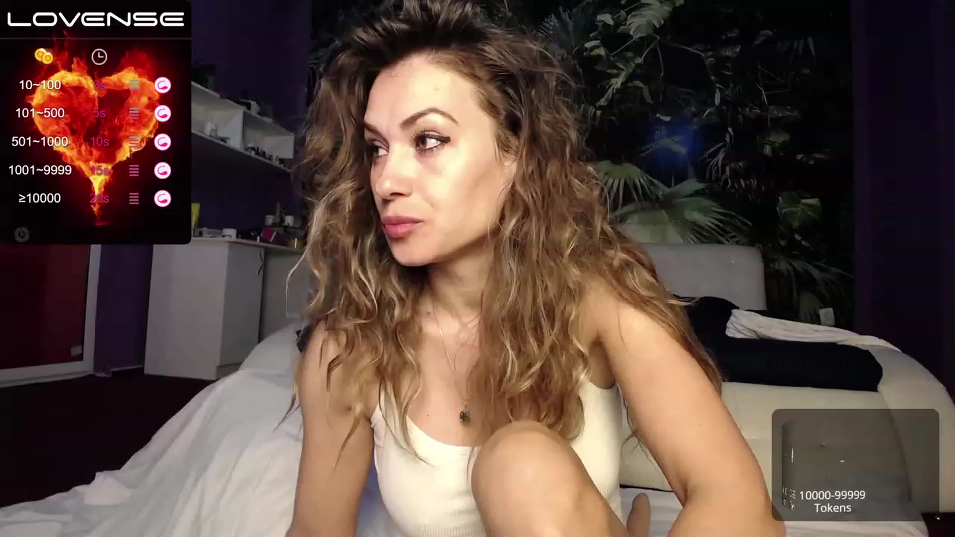 Gallery image thumbnail from AmazingMarry's myfreecams stream on, 03/27/2023, 21:36 image 1 of 20