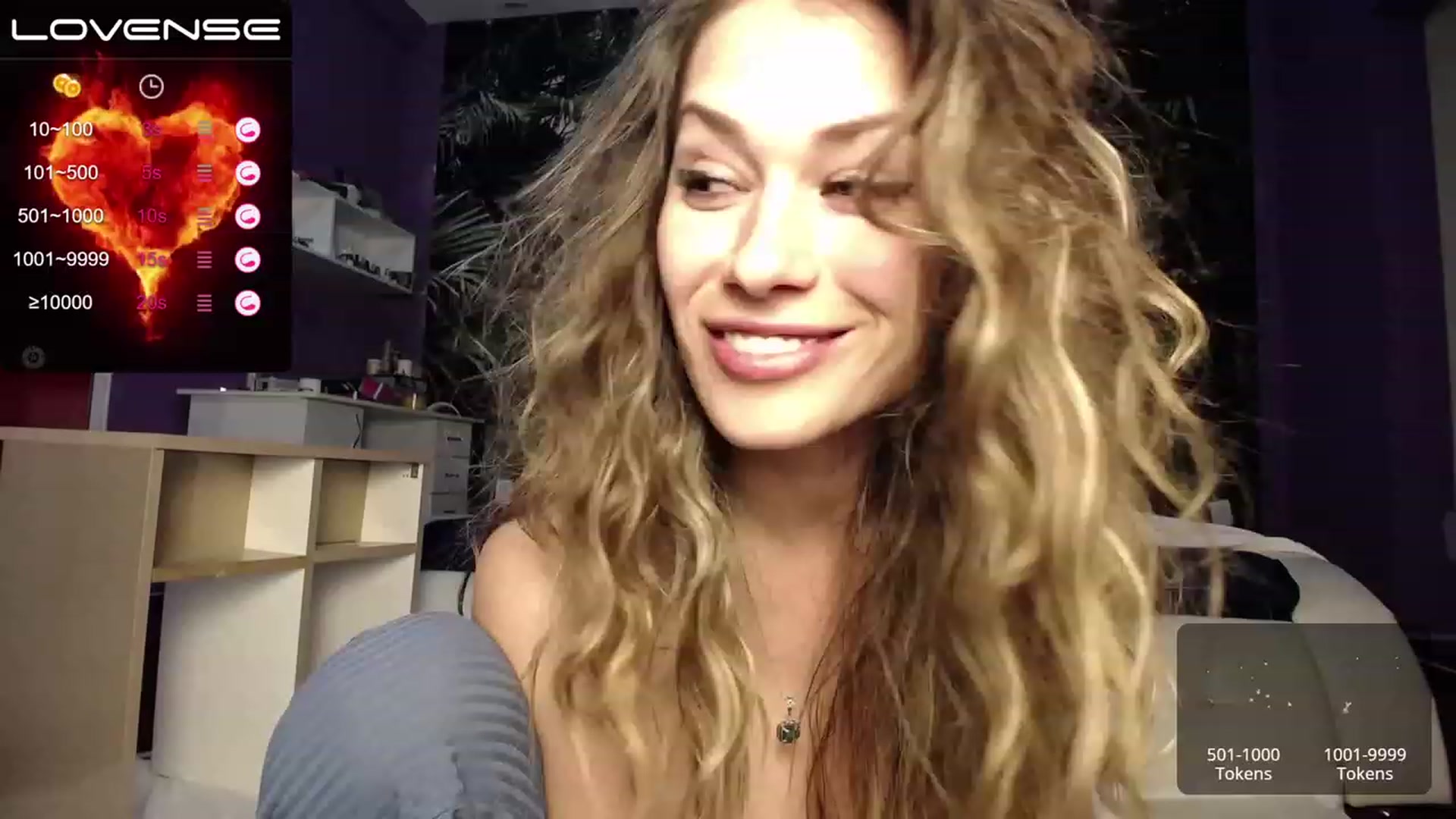 Gallery image thumbnail from AmazingMarry's myfreecams stream on, 03/27/2023, 21:36 image 19 of 20