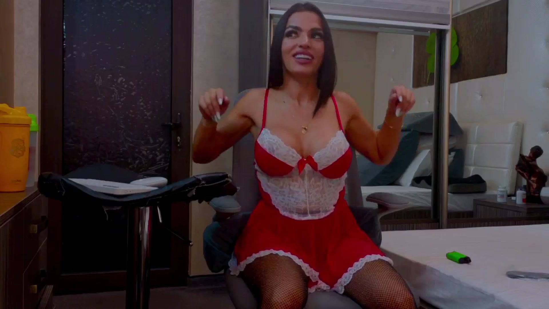 Gallery image thumbnail from Amazing_Ass1's myfreecams stream on, 12/24/2025, 21:13 image 18 of 20